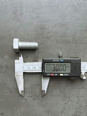 Болт М12х30х1,25 1/55404/31