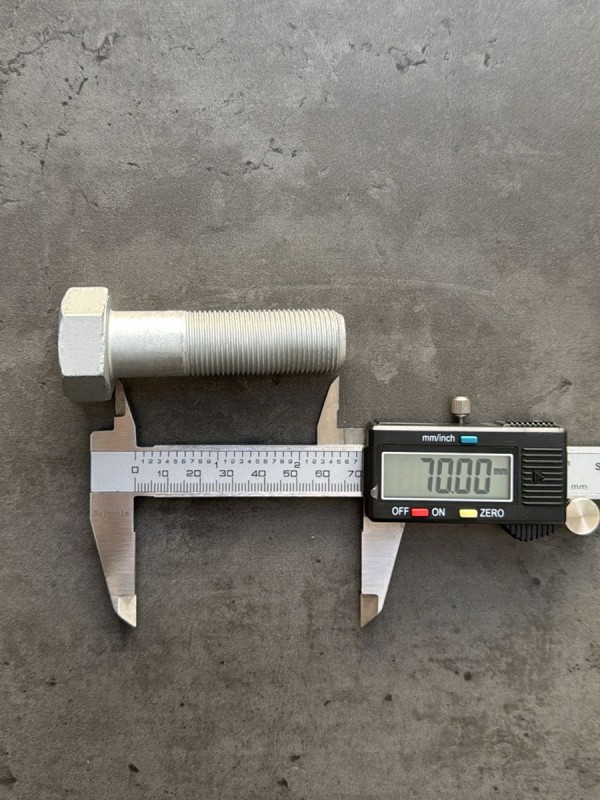 Болт М20х70х1,5 фаркопа