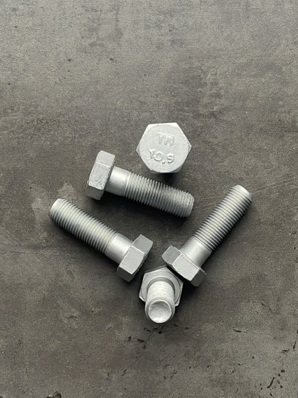 Болт М12х40х1,25 ГОСТ 7798-70 класс прочности 10.9 оцинкованный