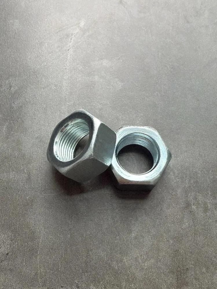 Гайка шестигранная М20 DIN 934