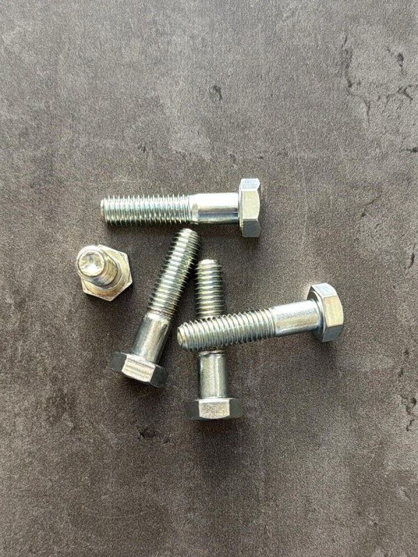 Болт М8х35 1/60439/21