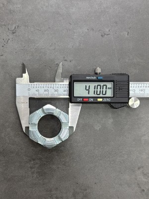 Гайка корончатая, прорезная низкая М27х2 DIN 937