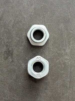 Гайка самоконтрящаяся М12х1,25 Белзан класс прочности 10, в цинке.