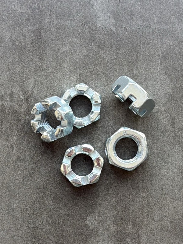 Гайка корончатая, прорезная низкая М16х1,5 ГОСТ 5933-73 класс прочности 8