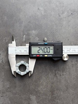 Гайка корончатая, прорезная низкая М16х1,5 DIN 937 класс прочности 10