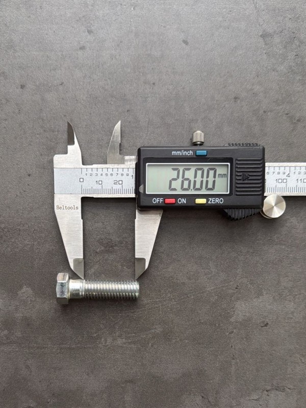 Болт с уменьшенной головкой М10х35 ГОСТ 7796-70 кл. пр. 10.9 оц.