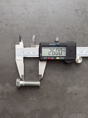 Болт с уменьшенной головкой М10х35 ГОСТ 7796-70 кл. пр. 10.9 оц.