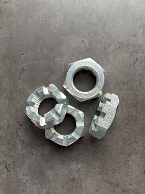 Гайка корончатая, прорезная низкая М42 ГОСТ 5919-73, покрытие цинк