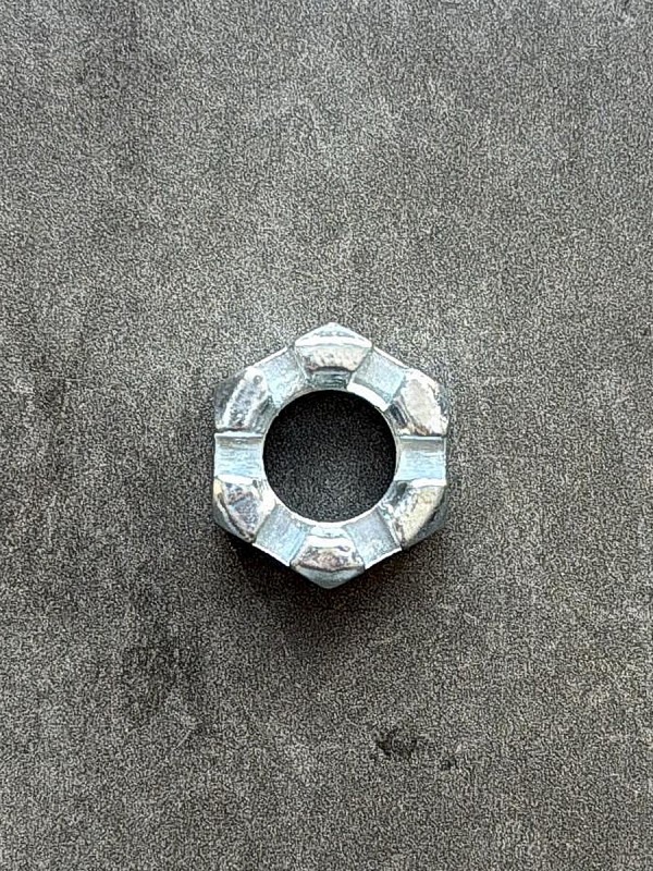 Гайка корончатая, прорезная низкая М14 DIN 937, класс прочности 8