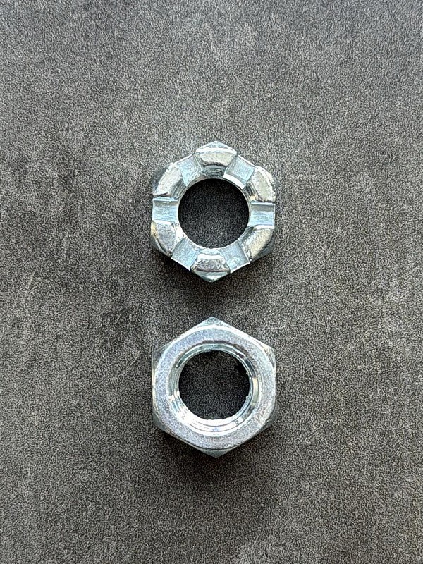 Гайка корончатая, прорезная низкая М14 DIN 937, класс прочности 8