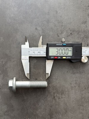 Болт фланцевый М12х55х1,25 8.8 оц. DIN 6921 без насечек