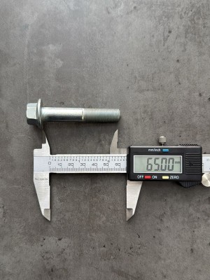 Болт фланцевый М12х65х1,25 8.8 оц. DIN 6921 без насечек