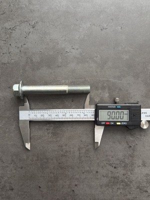 Болт фланцевый М12х90х1,25 8.8 оц. DIN 6921 без насечек
