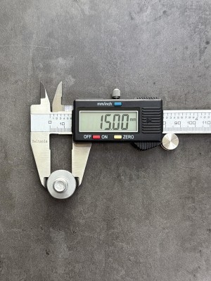 Болт фланцевый М10х25х1,25 8.8 оц. DIN 6921 без насечек