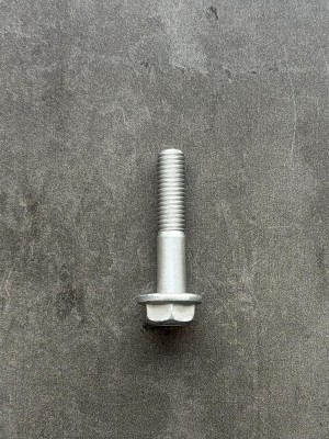 Болт фланцевый М8х40 8.8 оц. DIN 6921 без насечек