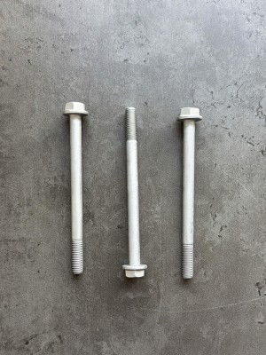 Болт фланцевый М8х110 8.8 оц. DIN 6921 без насечек