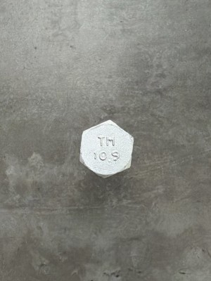 Болт М10х80х1,25 ГОСТ 7798-70 класс прочности 10.9 оцинкованный